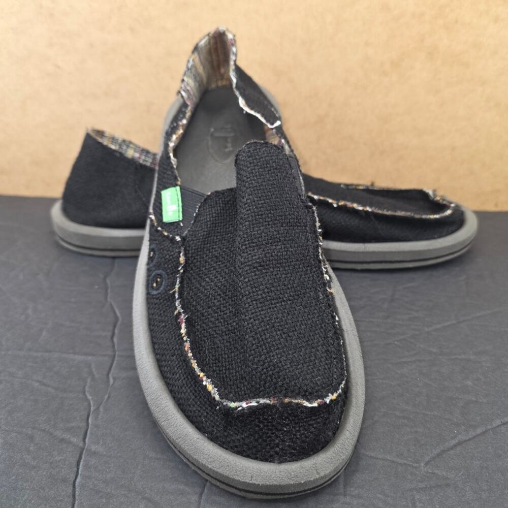 Sanuk Women's Donna Hemp slip-on casual shoes in black Size 7